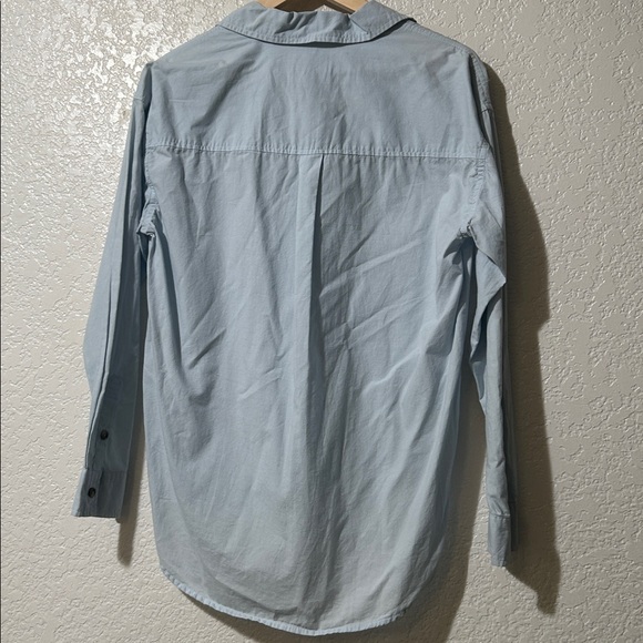 NWOT Woman’s Baby Blue Oversized Button-Down Collared Shirt - Picture 2 of 6